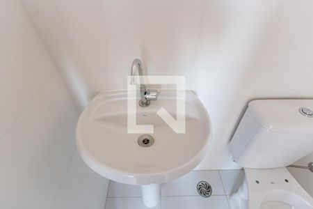 Apartamento para alugar com 34m², 2 quartos e sem vaga Apartamento para alugar com 34m², 2 quartos e sem vagaBanheiro