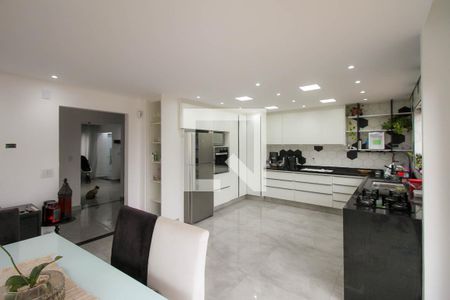 Casa à venda com 400m², 3 quartos e 5 vagasBanheiro