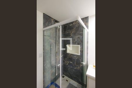 Casa à venda com 400m², 3 quartos e 5 vagasBanheiro 2