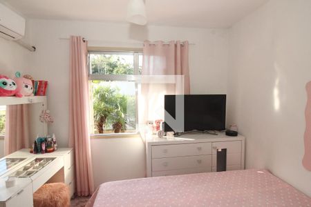 Casa à venda com 1300m², 4 quartos e 10 vagas Casa à venda com 1300m², 4 quartos e 10 vagasQuarto 1