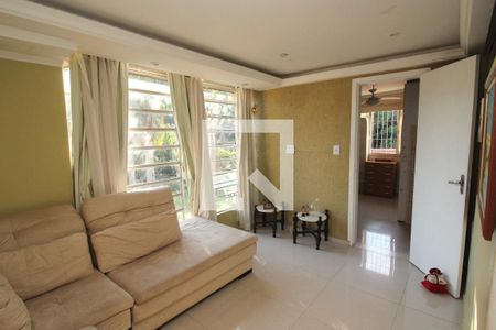 Casa à venda com 1300m², 4 quartos e 10 vagas Casa à venda com 1300m², 4 quartos e 10 vagasSala de TV