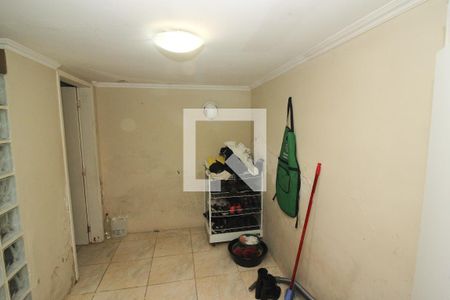 Casa à venda com 1300m², 4 quartos e 10 vagas Casa à venda com 1300m², 4 quartos e 10 vagasQuarto de Serviço