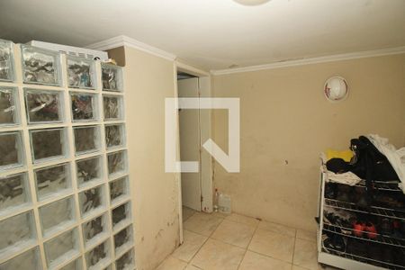 Casa à venda com 1300m², 4 quartos e 10 vagas Casa à venda com 1300m², 4 quartos e 10 vagasQuarto de Serviço