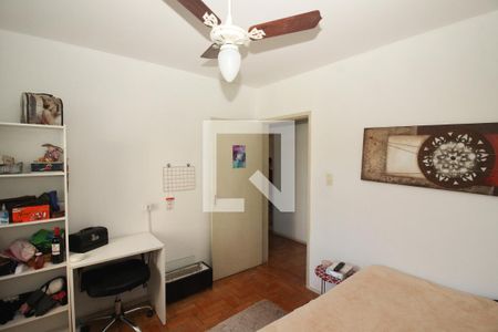 Casa à venda com 1300m², 4 quartos e 10 vagas Casa à venda com 1300m², 4 quartos e 10 vagasQuarto 2