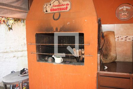 Casa à venda com 1300m², 4 quartos e 10 vagas Casa à venda com 1300m², 4 quartos e 10 vagasChurrasqueira