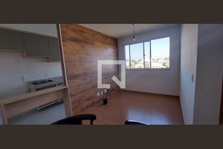 Sala de apartamento à venda com 2 quartos, 43m² em Jardim Jamaica, Santo André