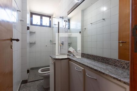 Apartamento para alugar com 100m², 3 quartos e 2 vagasBanheiro