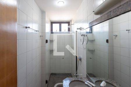 Apartamento para alugar com 100m², 3 quartos e 2 vagasBanheiro