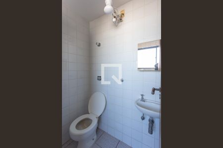 Apartamento para alugar com 100m², 3 quartos e 2 vagasBanheiro de serviço