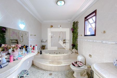 Casa para alugar com 329m², 5 quartos e 2 vagasBanheiro da Suíte