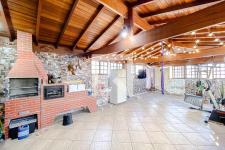 Casa para alugar com 329m², 5 quartos e 2 vagasVaranda