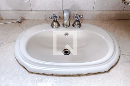 Casa para alugar com 329m², 5 quartos e 2 vagasBanheiro da Suíte