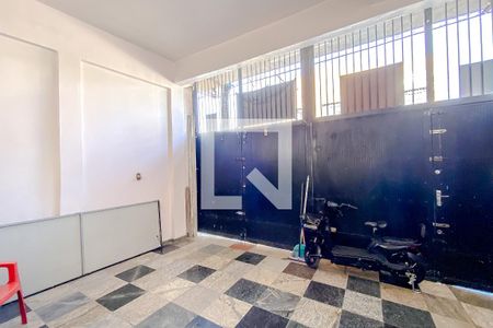 Casa para alugar com 329m², 5 quartos e 2 vagasGaragem