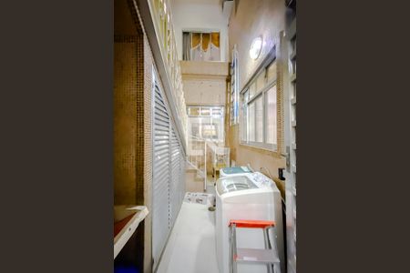 Casa para alugar com 329m², 5 quartos e 2 vagasLavanderia