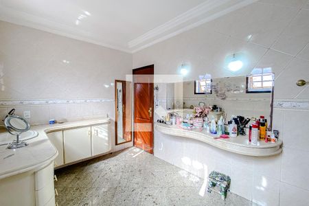 Casa para alugar com 329m², 5 quartos e 2 vagasBanheiro da Suíte