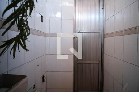 Casa à venda com 145m², 2 quartos e 1 vagaLavabo