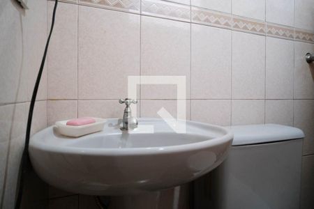 Casa à venda com 145m², 2 quartos e 1 vagaBanheiro