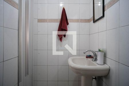 Casa à venda com 145m², 2 quartos e 1 vagaBanheiro