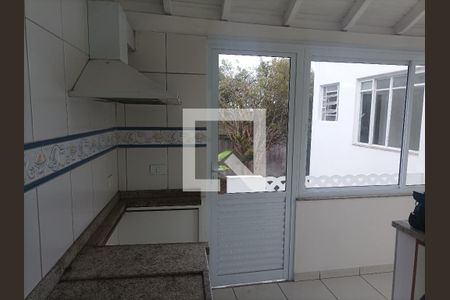 Casa à venda com 390m², 3 quartos e 3 vagasCozinha