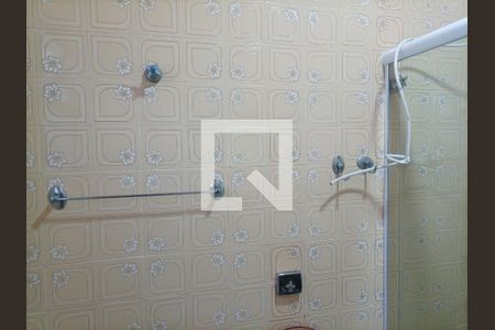 Casa à venda com 390m², 3 quartos e 3 vagasBanheiro 1