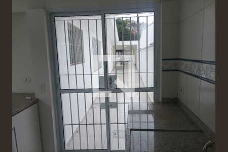Casa à venda com 390m², 3 quartos e 3 vagasCozinha