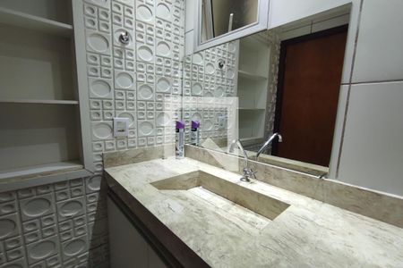 Apartamento para alugar com 65m², 2 quartos e 1 vagaBanheiro Social