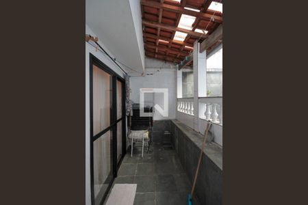 Casa à venda com 200m², 3 quartos e 6 vagasQuintal