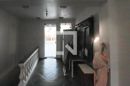 Casa à venda com 200m², 3 quartos e 6 vagasSala 02