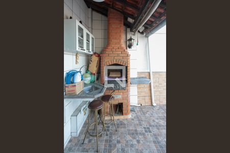 Casa à venda com 200m², 3 quartos e 6 vagasChurrasqueira