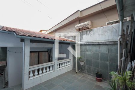 Casa à venda com 200m², 3 quartos e 6 vagasQuintal