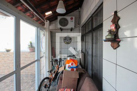 Varanda de casa à venda com 3 quartos, 200m² em Vila Formosa, São Paulo