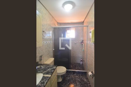 Casa à venda com 270m², 3 quartos e 3 vagasBanheiro social