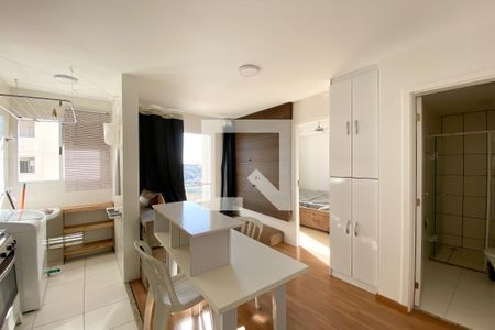 Sala/Cozinha/Área de Serviço de apartamento para alugar com 1 quarto, 48m² em Conceicao, Osasco