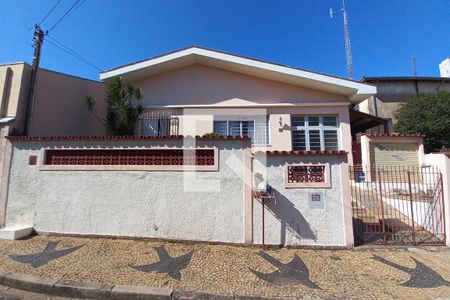 Casa à venda com 218m², 3 quartos e 1 vagaFachada do Prédio