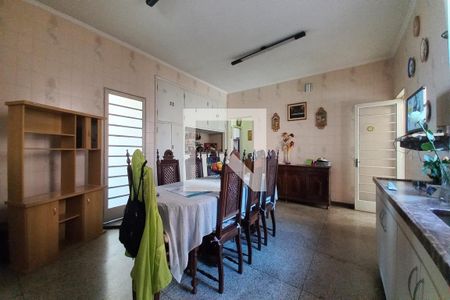 Casa à venda com 218m², 3 quartos e 1 vagaSala de Jantar