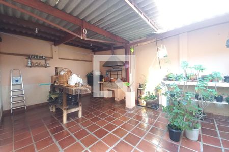 Casa à venda com 218m², 3 quartos e 1 vagaÁrea comum - Churrasqueira