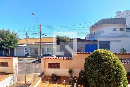 Vista da Sala de casa para alugar com 3 quartos, 218m² em São Bernardo, Campinas
