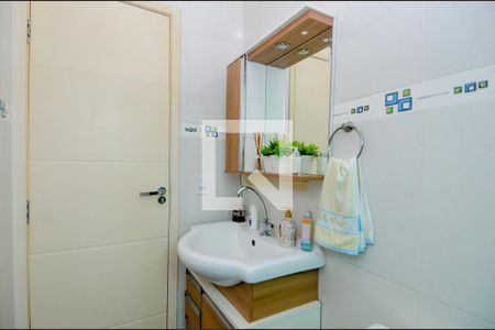 Casa à venda com 200m², 3 quartos e 2 vagasBanheiro da Suíte 3