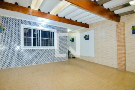 Casa à venda com 200m², 3 quartos e 2 vagasGaragem