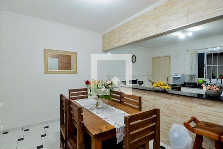 Casa à venda com 200m², 3 quartos e 2 vagasSala de Jantar