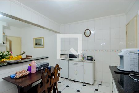 Casa à venda com 200m², 3 quartos e 2 vagasCozinha