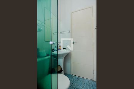 Casa à venda com 200m², 3 quartos e 2 vagasBanheiro da Suíte 1