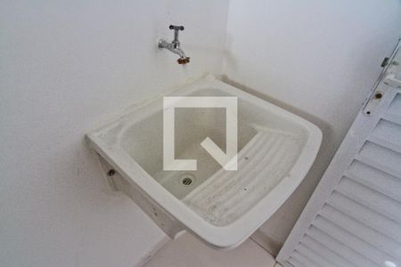 Apartamento para alugar com 35m², 2 quartos e sem vaga Apartamento para alugar com 35m², 2 quartos e sem vagaBanheiro
