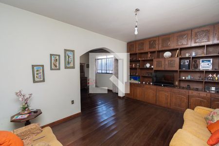 Sala de Estar de casa à venda com 3 quartos, 150m² em Novo Eldorado, Contagem