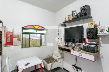 Sala de casa à venda com 4 quartos, 120m² em Paquetá, Belo Horizonte