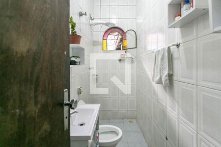 Casa à venda com 120m², 4 quartos e 1 vagaBanheiro Social