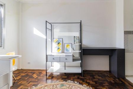 Sala/Quarto de kitnet/studio à venda com 1 quarto, 20m² em Floresta, Porto Alegre