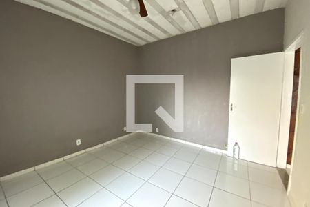 Casa para alugar com 120m², 3 quartos e 1 vagaQuarto Kitnet