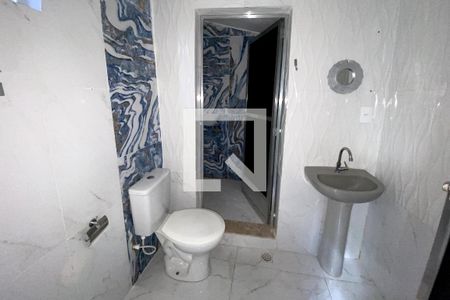 Casa para alugar com 120m², 3 quartos e 1 vagaBanheiro 