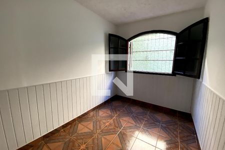 Quarto de casa para alugar com 3 quartos, 120m² em Centro, Duque de Caxias